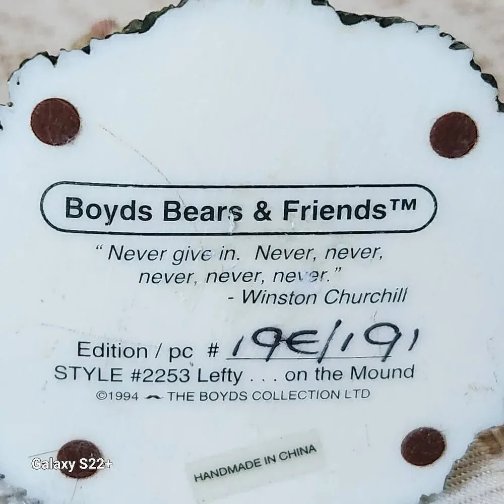 1997 Boyds Bears & Friends featuring Bunny Lefty on the Mound playing baseball